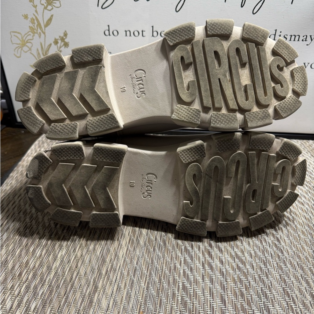 Circus by Sam Edelman Off-White Ankle Boots Women SZ 10- Box10 - Picture 6 of 6